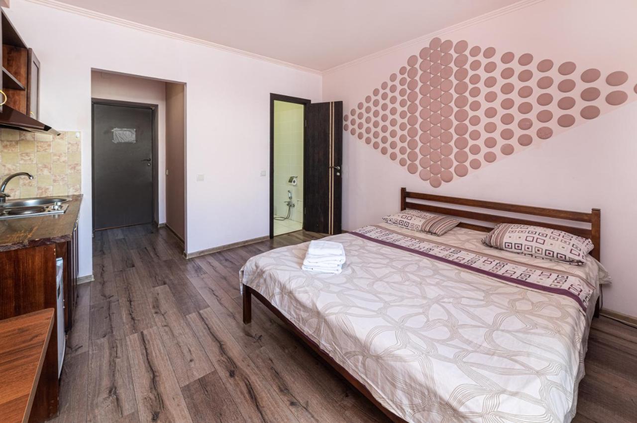 Primorskiy Suite Odessa Buitenkant foto