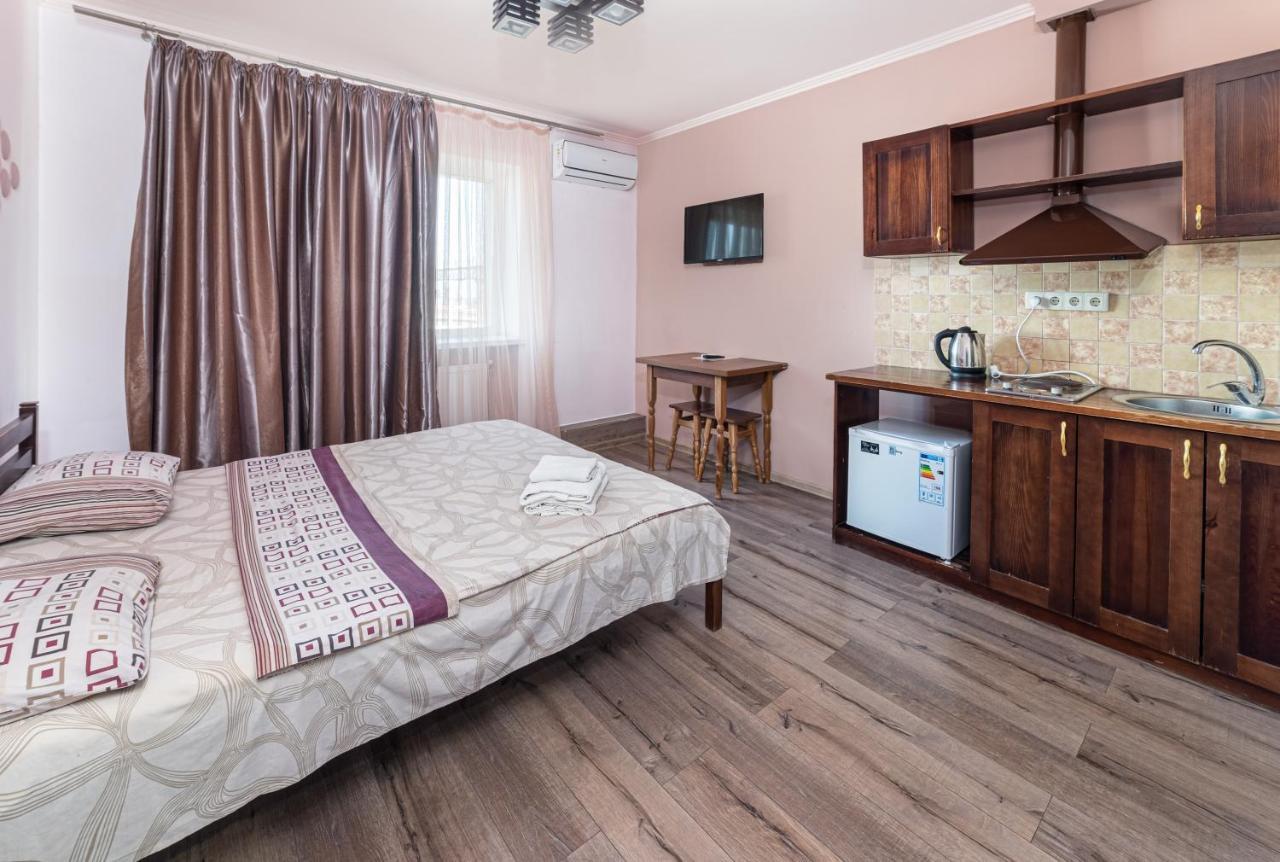 Primorskiy Suite Odessa Buitenkant foto