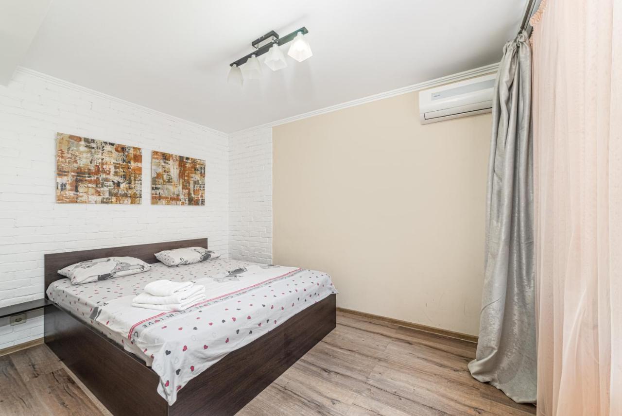 Primorskiy Suite Odessa Buitenkant foto