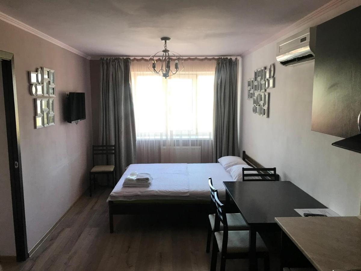 Primorskiy Suite Odessa Buitenkant foto